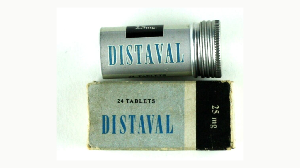 1960年頃のDistaval（サリドマイド）の容器と箱